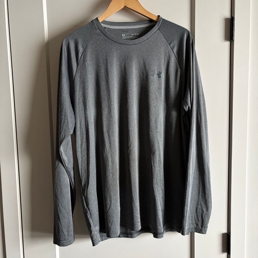 Under Armour HeatGear Long Sleeve | Grey | Men’s XL | Loose Fit | Athletic Gym